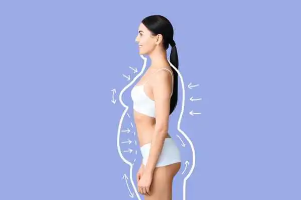 image of woman experiencing fat reduction treatment